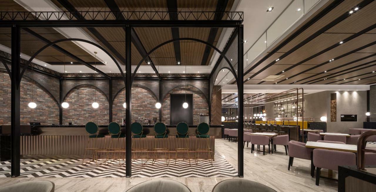 Lakeshore Hotel Ταϊνάν Εξωτερικό φωτογραφία